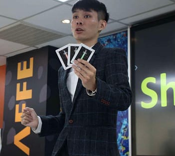 677DAE36-27BC-4BAF-A4F7-E2A306AFAD91