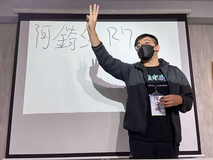 LINE_ALBUM_2022619_220803_0